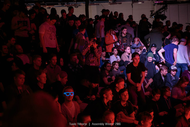 TuulaYlikorpi-ASMW16-8715.jpg by Lauantai